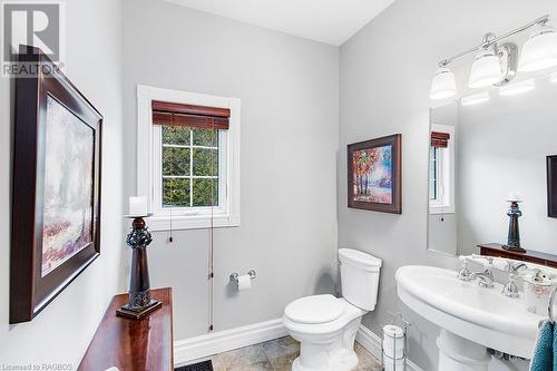 Oversized 2pc powder room for guests. - 157 Georgian Dr Drive, Northern Bruce Peninsula, ON - Indoor Photo Showing Bathroom
