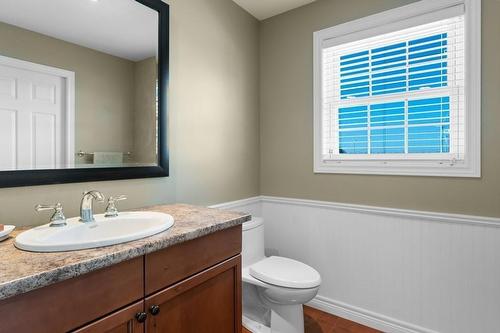 3098 Lakeshore Road, Dunnville, ON - Indoor Photo Showing Bathroom