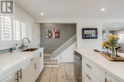 8 Cobblestone Rd, Tiny, ON - Indoor Photo Showing Kitchen