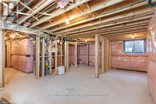 2222 Southport Crescent, London, ON - Indoor Photo Showing Basement