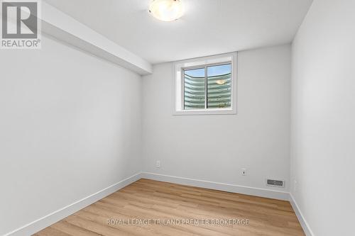 1323 Bush Hill Link, London, ON - Indoor Photo Showing Other Room