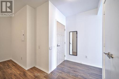 #1015 -45 Charles St E, Toronto, ON - Indoor Photo Showing Other Room