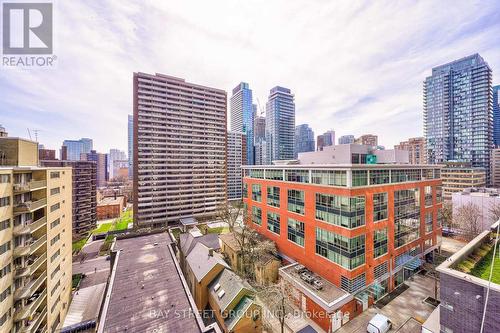 #1015 -45 Charles St E, Toronto, ON - Outdoor With Balcony With Facade