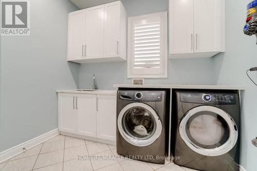 498 Wettlaufer Terrace, Milton, ON - Indoor Photo Showing Laundry Room