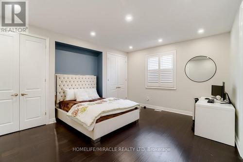 498 Wettlaufer Terrace, Milton, ON - Indoor Photo Showing Bedroom