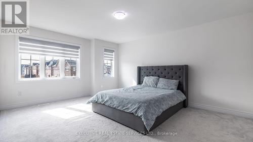 20 Branigan Cres, Halton Hills, ON - Indoor Photo Showing Bedroom