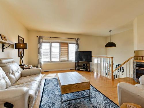 Living room - 528 Rue Kodiak, Longueuil (Greenfield Park), QC - Indoor Photo Showing Living Room