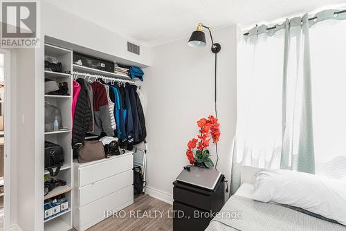 1104 - 285 Enfield Place, Mississauga, ON - Indoor