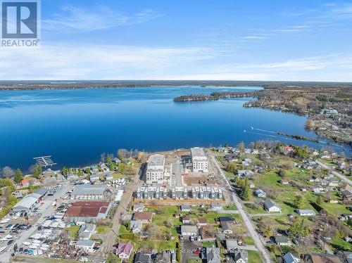 #2 -19 West St N, Kawartha Lakes, ON - Outdoor With Body Of Water With View