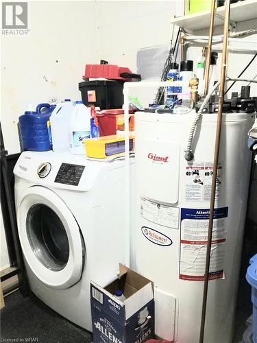 washer - 35 Breckenridge Drive Unit# 72, Kitchener, ON - Indoor Photo Showing Laundry Room