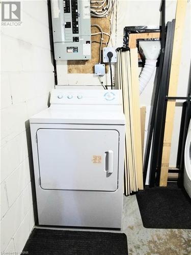 Dryer - 35 Breckenridge Drive Unit# 72, Kitchener, ON - Indoor Photo Showing Laundry Room