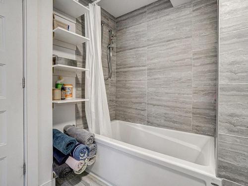 Salle de bains - 2-3495 Rue Chapleau, Montréal (Le Plateau-Mont-Royal), QC - Indoor Photo Showing Bathroom