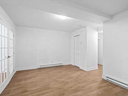 Living room - 2-3495 Rue Chapleau, Montréal (Le Plateau-Mont-Royal), QC - Indoor Photo Showing Other Room