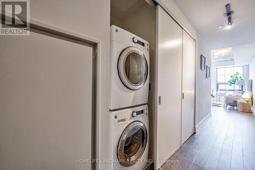 509 - 608 Richmond Street W, Toronto, ON - Indoor Photo Showing Laundry Room