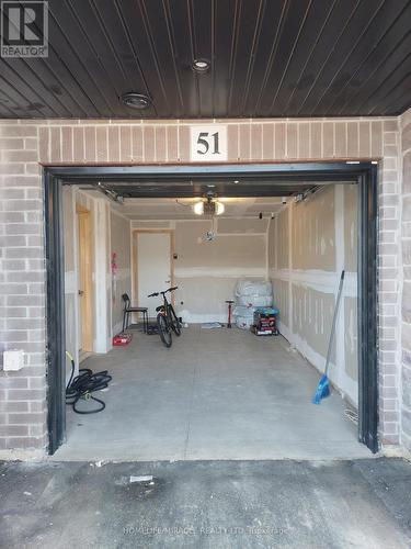 51 - 461 Blackburn Drive, Brantford, ON -  Photo Showing Garage