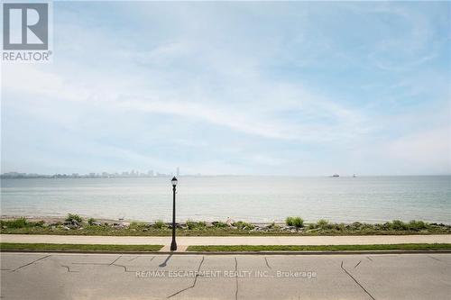 458 Lakeshore Rd, Fort Erie, ON - Outdoor With Body Of Water With View