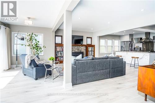 458 Lakeshore Road, Fort Erie, ON - Indoor Photo Showing Other Room