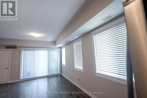 122 Seabrook Dr, Kitchener, ON -  Photo Showing Other Room