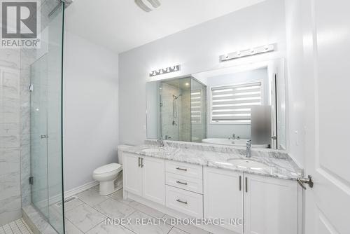 12 Del Grappa St, Caledon, ON - Indoor Photo Showing Bathroom