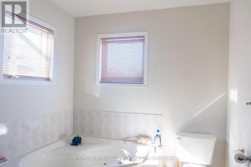 42 Lockwood Road, Brampton, ON - Indoor Photo Showing Bathroom