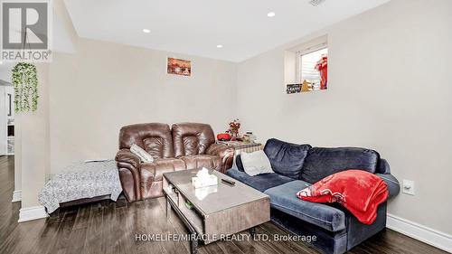 46 Velvet Grass Lane, Brampton, ON - Indoor Photo Showing Living Room