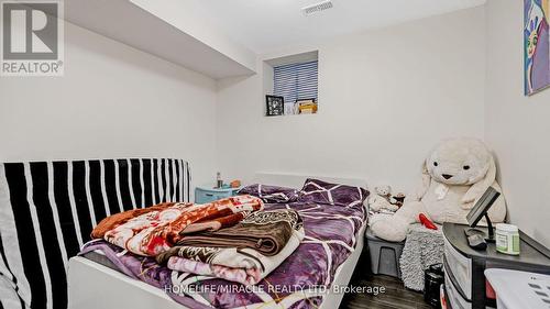 46 Velvet Grass Lane, Brampton, ON - Indoor Photo Showing Bedroom