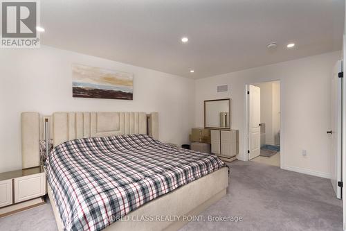 3924 Koenig Road, Burlington, ON - Indoor Photo Showing Bedroom