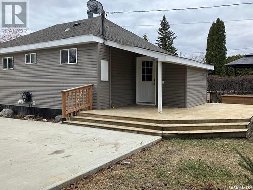 313 6Th Avenue E, Nipawin, SK - Outdoor With Exterior