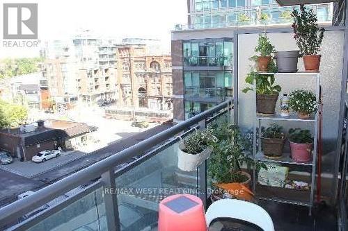 601 - 1171 Queen Street W, Toronto, ON - Outdoor With Balcony