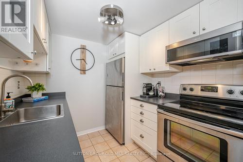 6 - 85 Lillian Street, Toronto, ON - Indoor Photo Showing Kitchen With Stainless Steel Kitchen