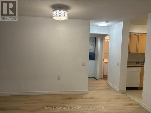 612 - 35 Finch Avenue E, Toronto, ON - Indoor Photo Showing Other Room