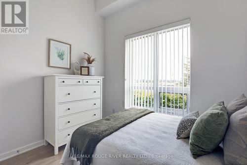 #116 -2490 Old Bronte Rd, Oakville, ON - Indoor Photo Showing Bedroom