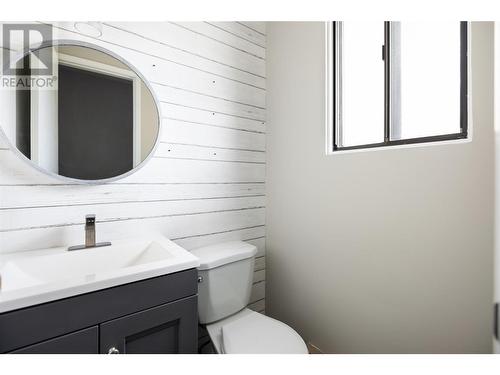 4100 24 Avenue Unit# 114, Vernon, BC - Indoor Photo Showing Bathroom