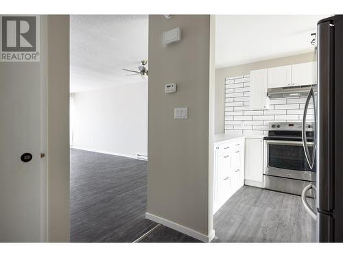 4100 24 Avenue Unit# 114, Vernon, BC - Indoor Photo Showing Kitchen