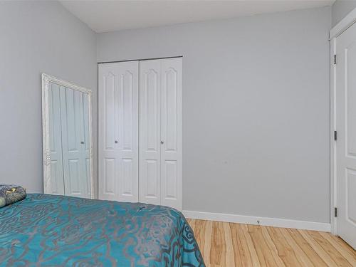 18-941 Malone Rd, Ladysmith, BC - Indoor Photo Showing Bedroom