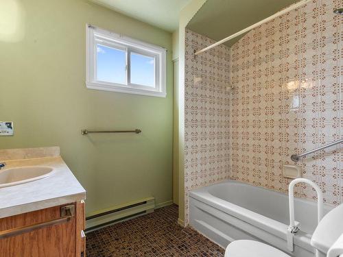 Salle de bains - 6055 Av. Tisserand, Brossard, QC - Indoor Photo Showing Bathroom