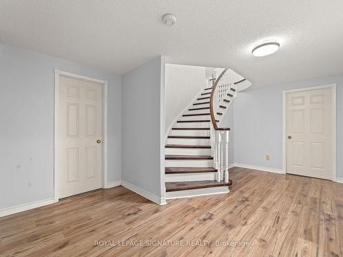 356 Kennedy St W, Aurora, ON - Indoor Photo Showing Other Room