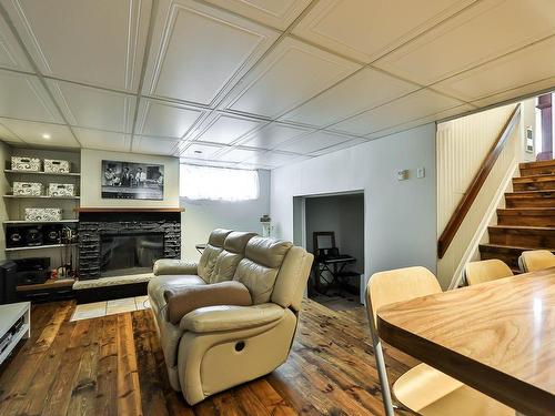 Salle familiale - 200 Rue Hillview, Gatineau (Gatineau), QC - Indoor With Fireplace