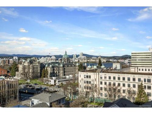 303-640 Michigan St, Victoria, BC - Outdoor With View