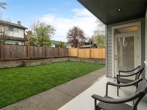 1044 Clarke Rd, Central Saanich, BC - Outdoor With Exterior