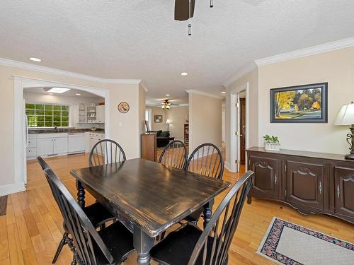 1446 Chilco Rd, Crofton, BC - Indoor Photo Showing Dining Room