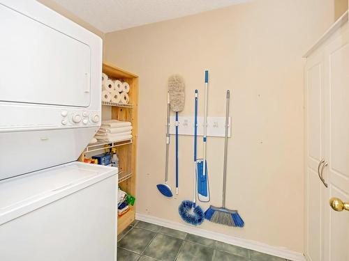 1446 Chilco Rd, Crofton, BC - Indoor Photo Showing Laundry Room