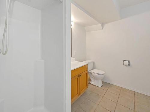 1446 Chilco Rd, Crofton, BC - Indoor Photo Showing Bathroom