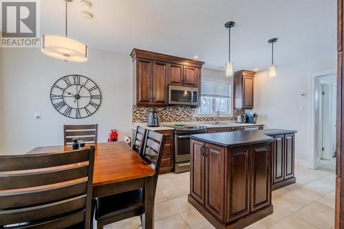 16 Senate Crescent, Mount Pearl, NL - Indoor Photo Showing Kitchen With Upgraded Kitchen