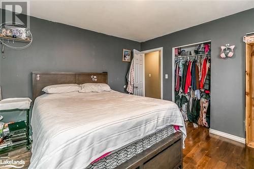 8732 Highway 12, Oro-Medonte, ON - Indoor Photo Showing Bedroom