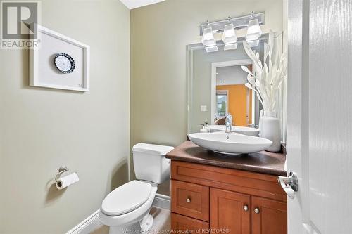 1384 Girard Drive, Lakeshore, ON - Indoor Photo Showing Bathroom