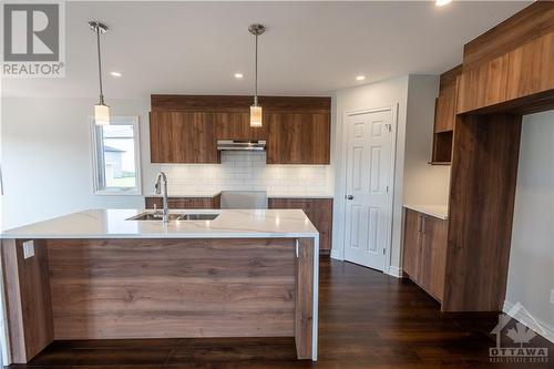 724 Walton Street, Cornwall, ON - Indoor Photo Showing Kitchen With Double Sink