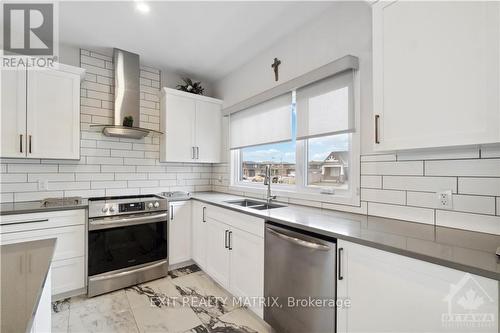 617 Cobalt Street, Clarence-Rockland, ON - Indoor Photo Showing Kitchen With Double Sink With Upgraded Kitchen