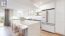 2305 Pine Glen Rd, Oakville, ON  - Indoor Photo Showing Kitchen With Upgraded Kitchen 