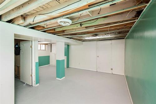 8 Merchison Avenue, Hamilton, ON - Indoor Photo Showing Basement